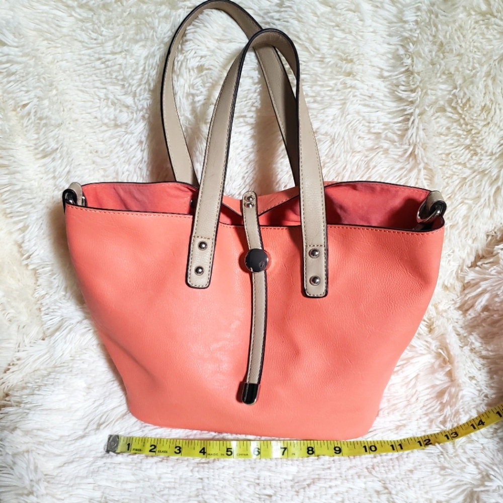 EC CBOCS VEGAN CONVERTIBLE Peach bag w makeup/accessory bag CROSSBODY OR SATCHEL